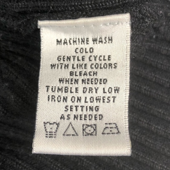 Nine & Company Black Crew Neck Black Sweater Sz. L - Picture 3 of 5